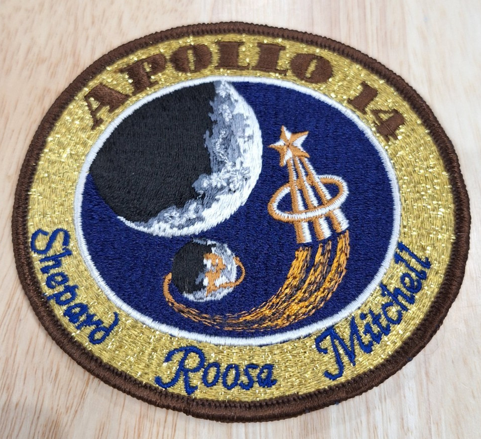 NASA PATCH vtg APOLLO 14 - LION Brothers CLOTH Back - Shepard Roosa Mitchell- 4"