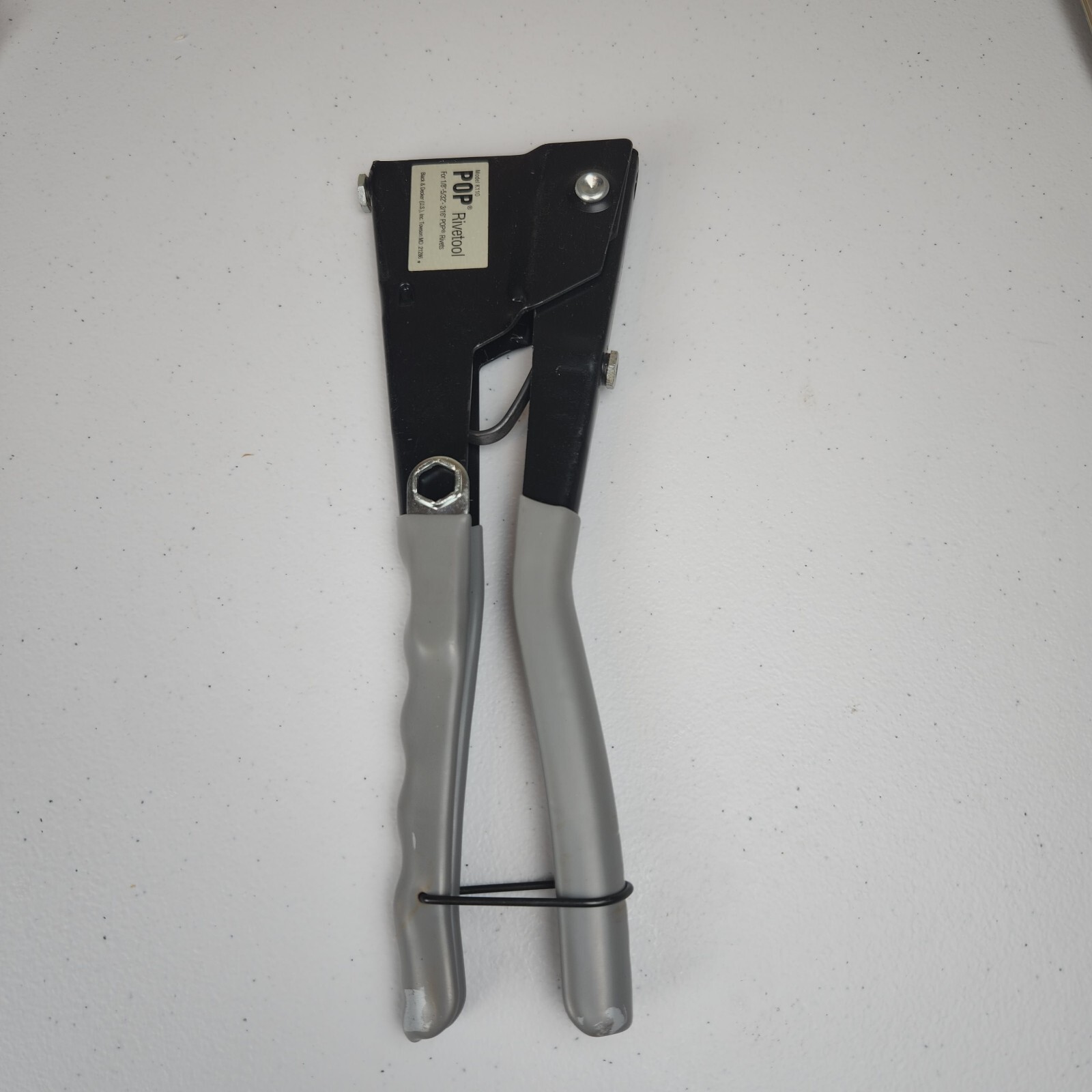 Black & Decker K110 POP  Rivetool with Plastic Case Made In USA EUC Vintage
