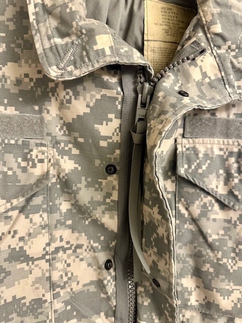 UA Army Coat Cold Weather Field Jacket Large Short