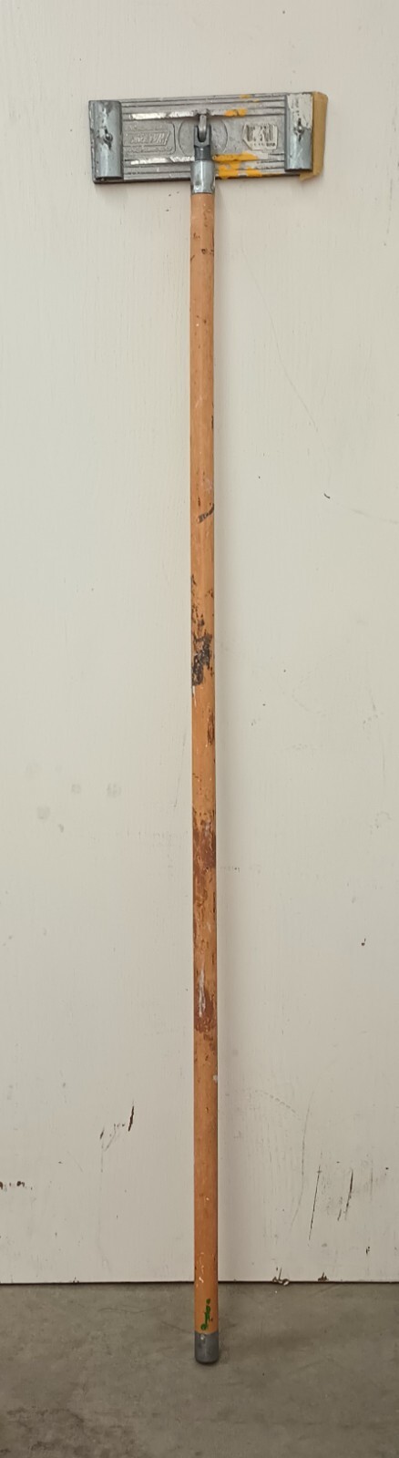 Vintage Drywall Sheetrock Pole Sander w/Wood Handle for Painters Tapers DIYers