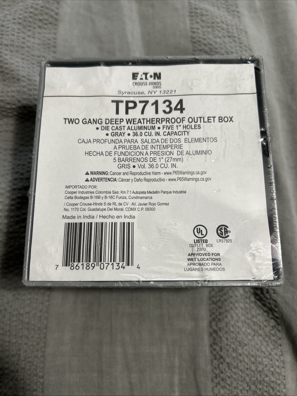 EATON Crouse-Hinds 2-Gang Deep Weatherproof Outlet Box Gray Five 1" Holes TP7134