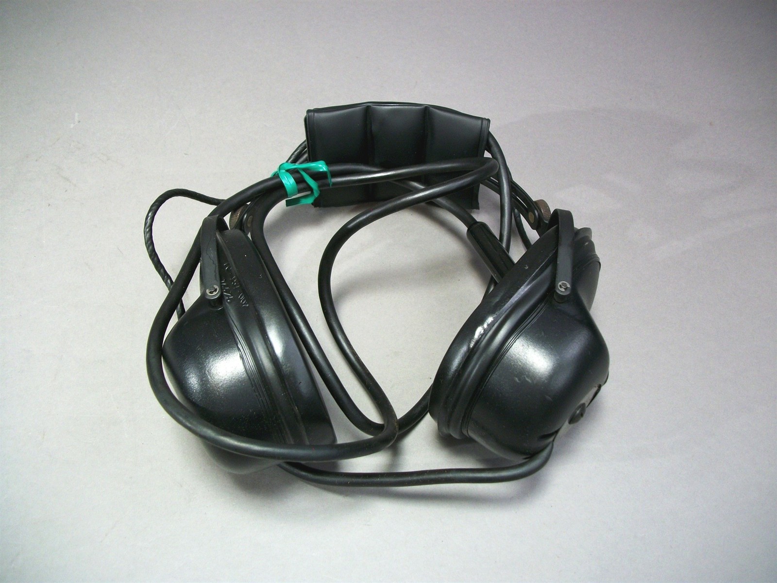 Sonetronics Military SMC461266-2 Acoustical Headset - (NSN): 5965-00-926-2564