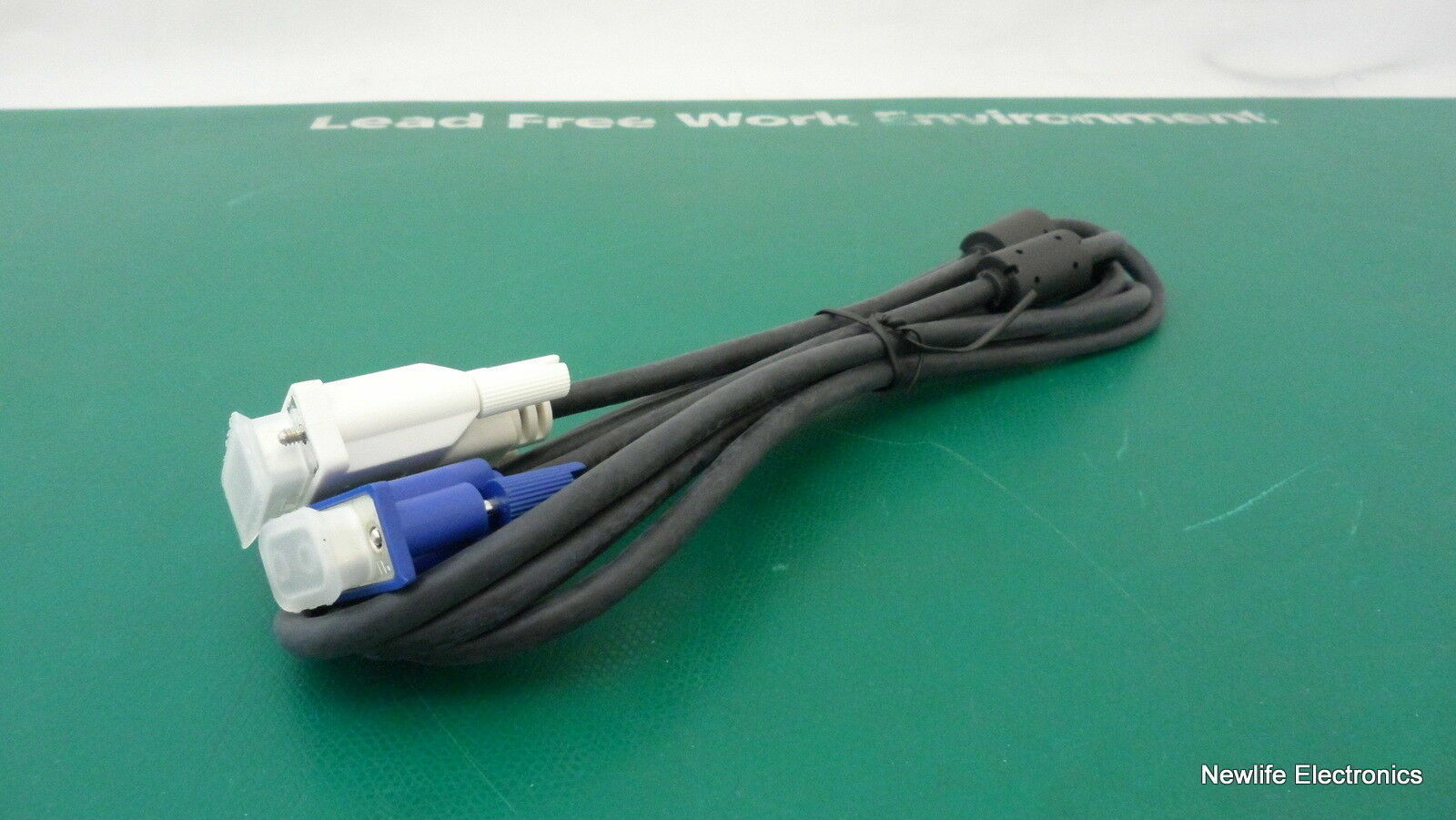 HP J0001A 6 ft. (1.83m) VGA to DVI Cable