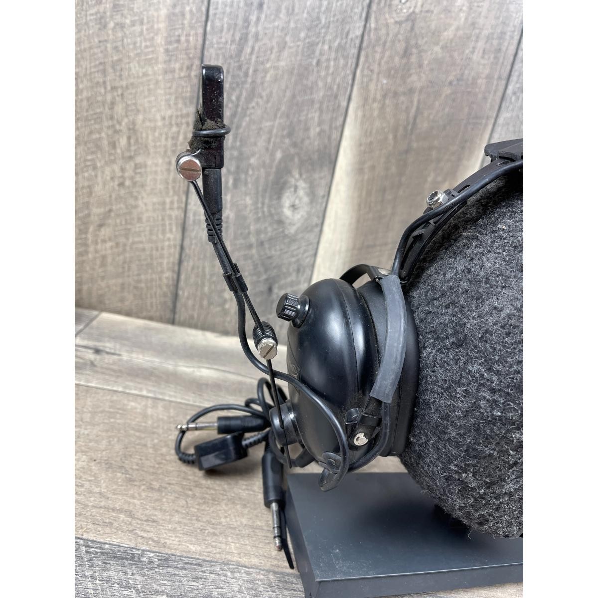 Flightcom 4DX Classic Over-Ear Aviation Headset Black Wired Adjustable Headband