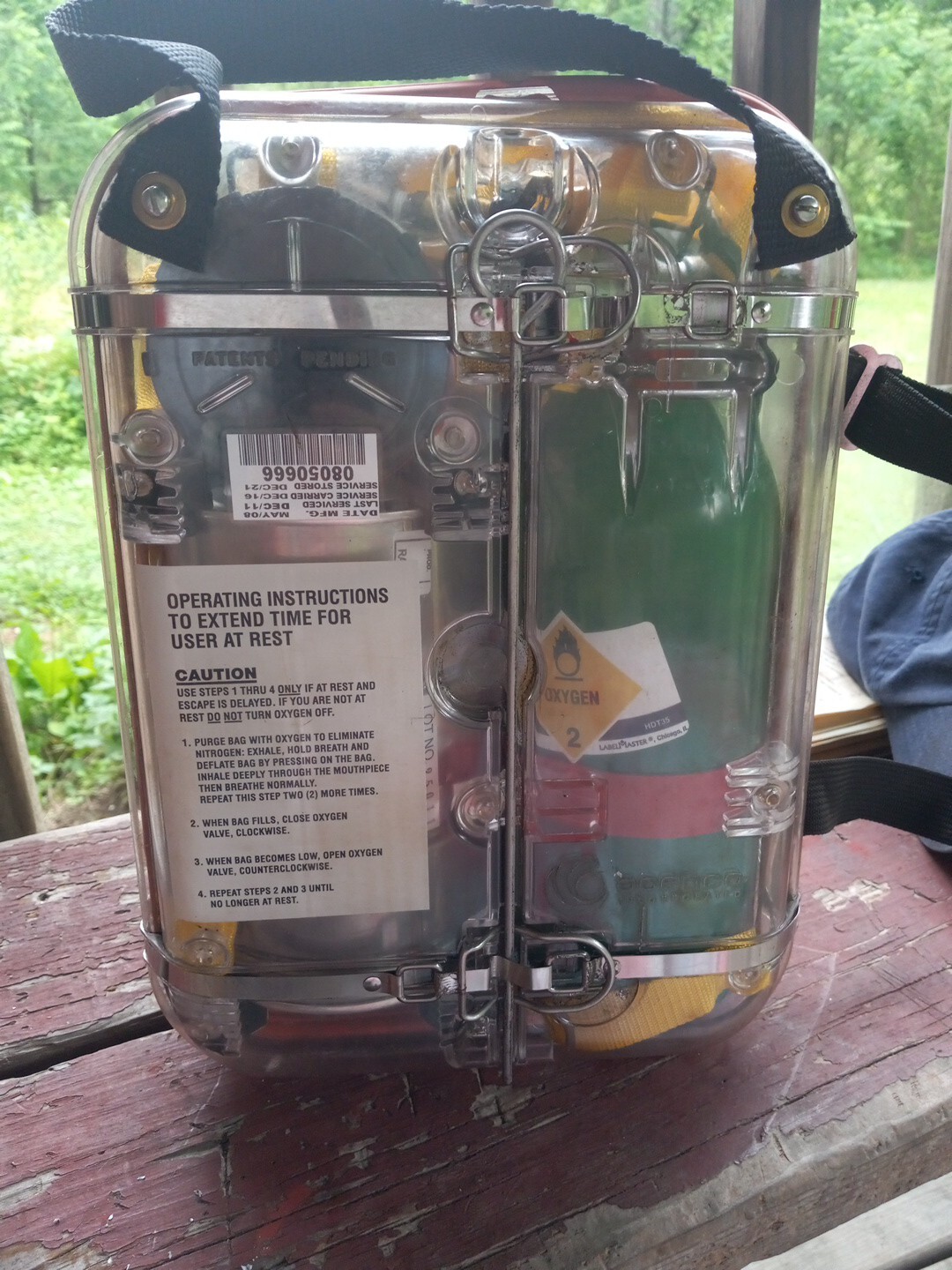 1 hour emergency escape breathing apparatus 60 minutes Escape Oxygen sealed