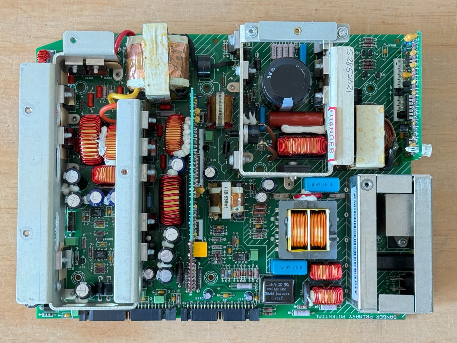 Tektronix TDS744A power supply in excellent working condition p/n: 620-0063-04