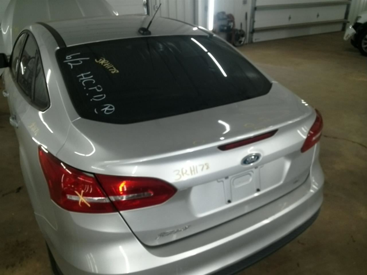 Driver Front Spindle/Knuckle ABS Electric EV Fits 12-18 FOCUS 104920762