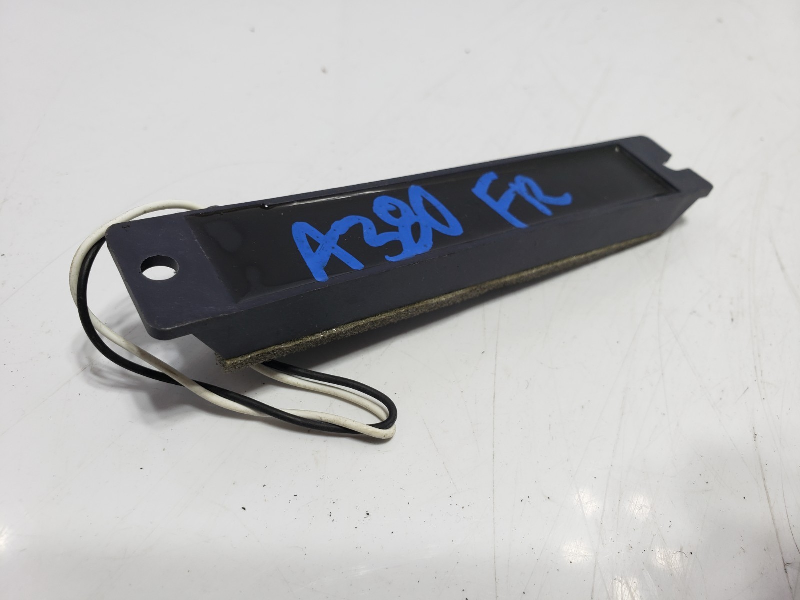 ✅ 2012-2021 OEM Tesla Model S Front Right Passenger Keyless Entry Antenna Module