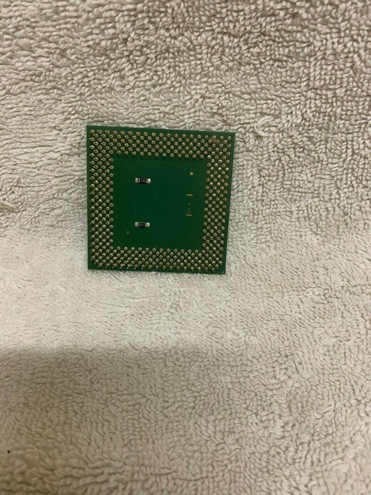 Intel Celeron 566MHz CPU Socket 370 SL46T
