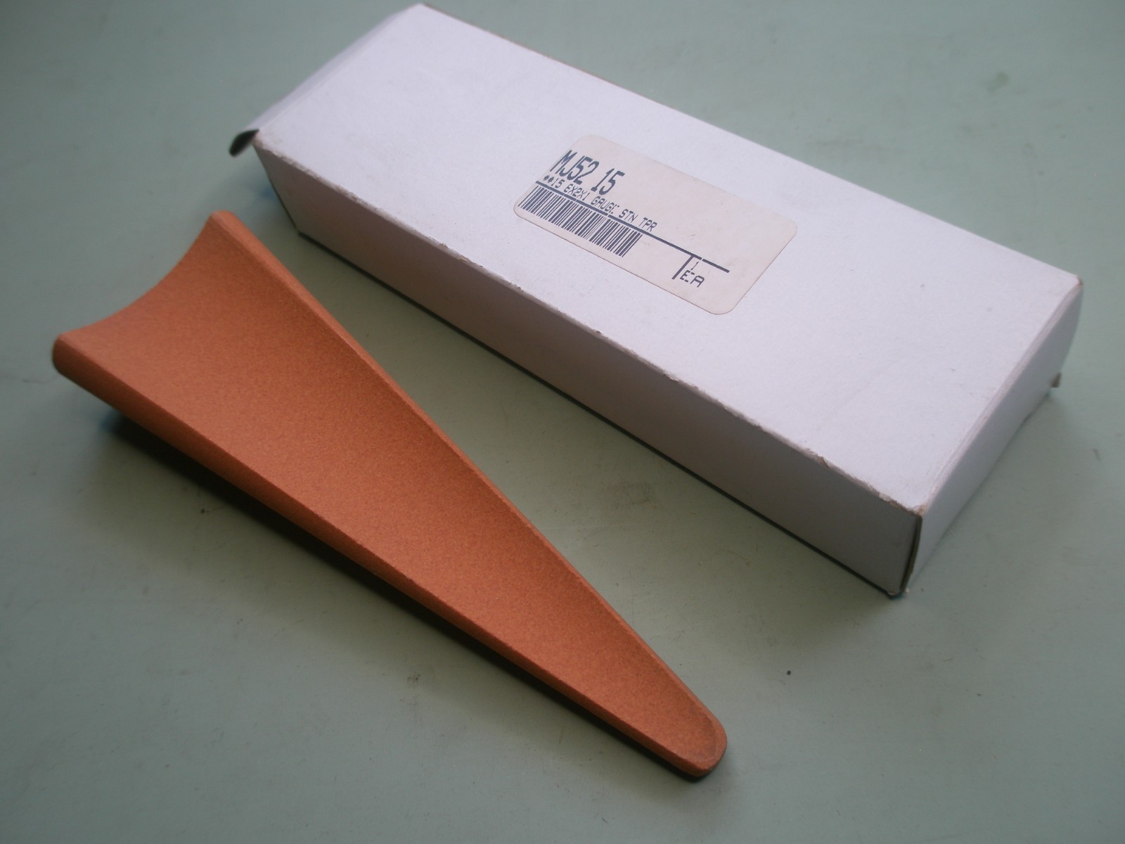Oil Stone -- Tapered Fine India