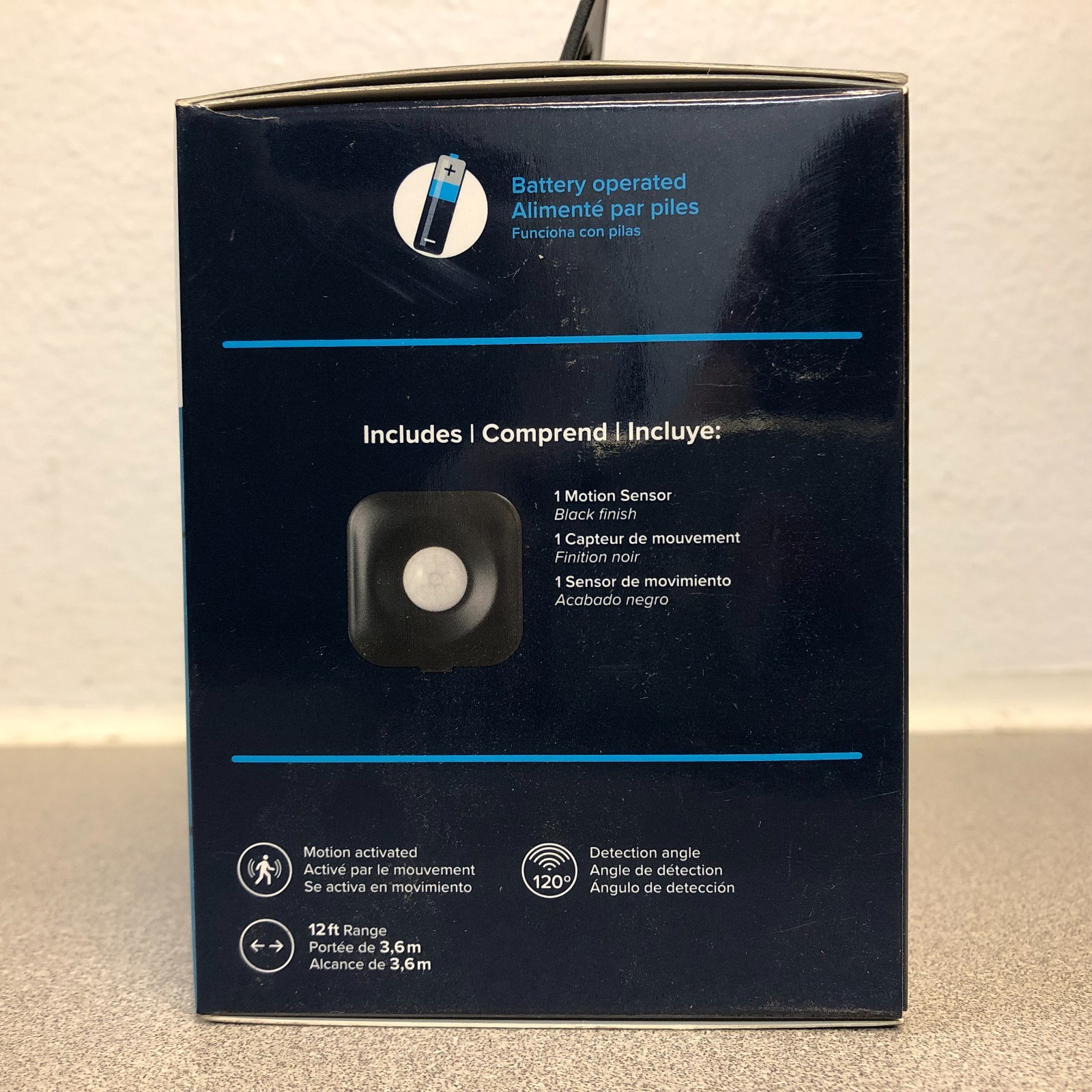 Heath Zenith 18000207 Smart Black/White Wireless Motion Sensor w/Light