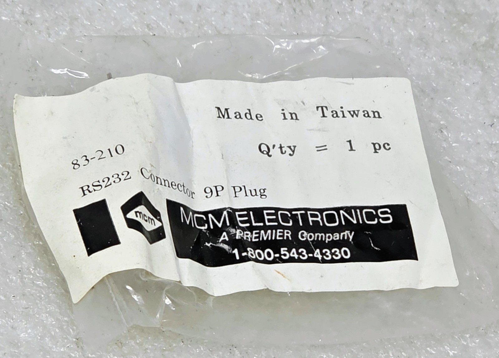 MCM ELECTRONICS 83-210 / 83210 RS232 Connector 9P Plug