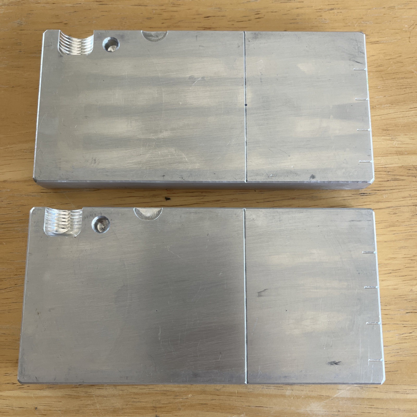 Gary Yamamoto Senko Lami Plate 5 inch (4 Cav) Laminate Plate 95259 Lot Of 2 Used