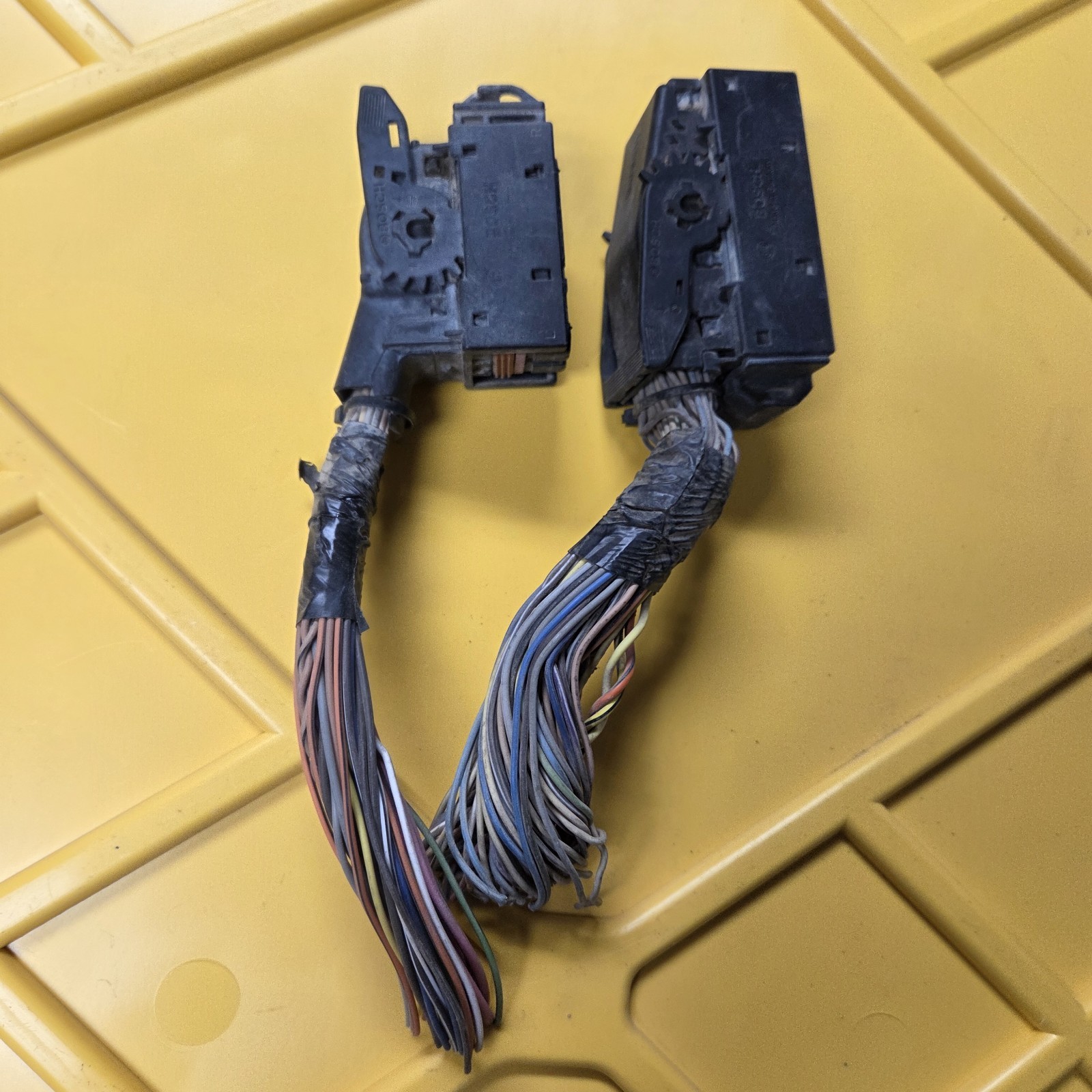DURAMAX LMM PCM ECM ENGINE WIRE HARNESS PIGTAILS BOSCH COMPUTER CONNECTORS OEM