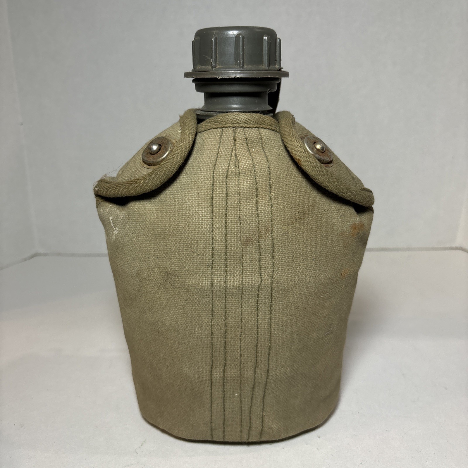 Vintage 1969 Military U.S. ARMY Plastic Canteen W/ Insulated Sleeve JL