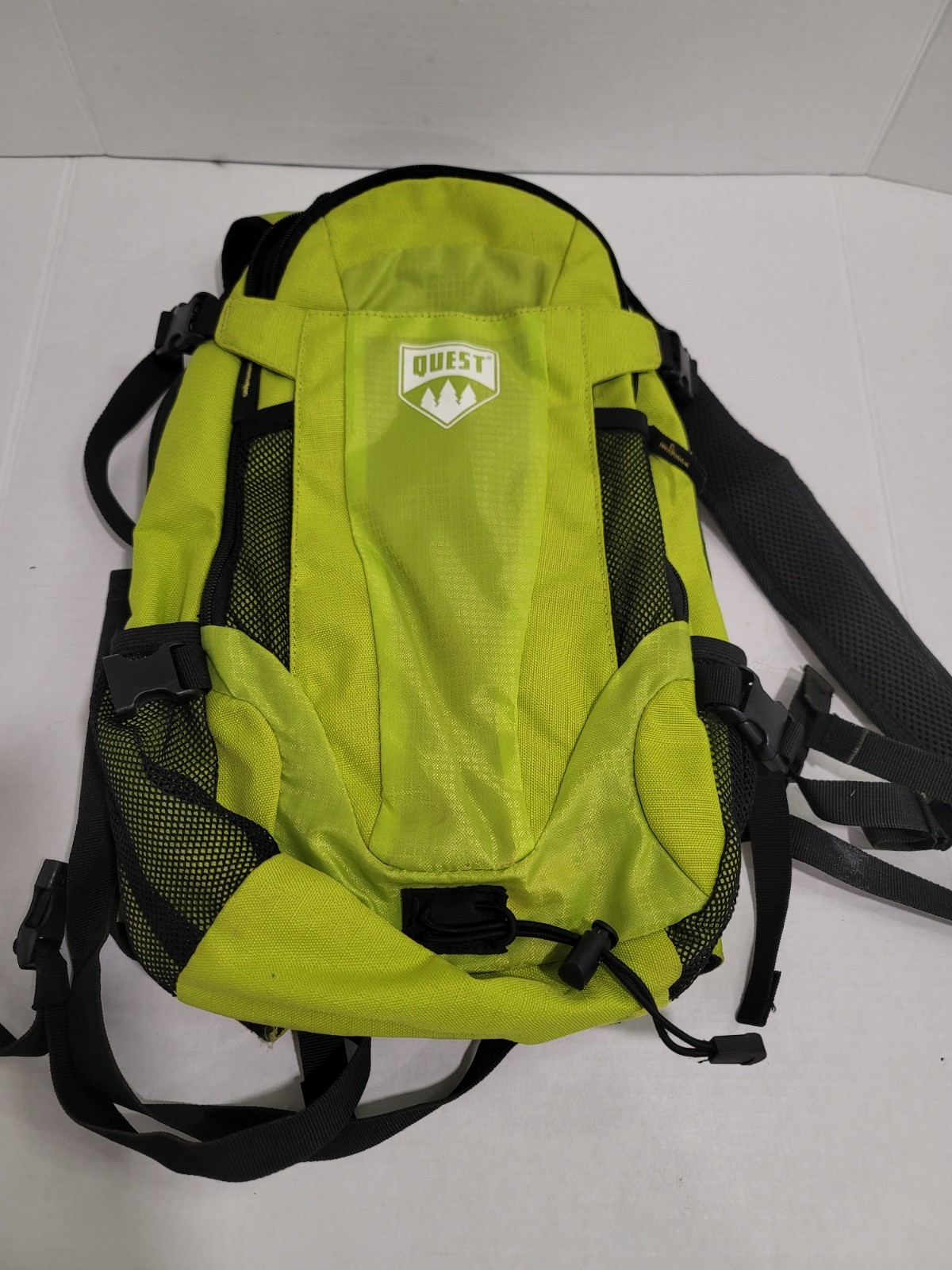 quest hydro backpack