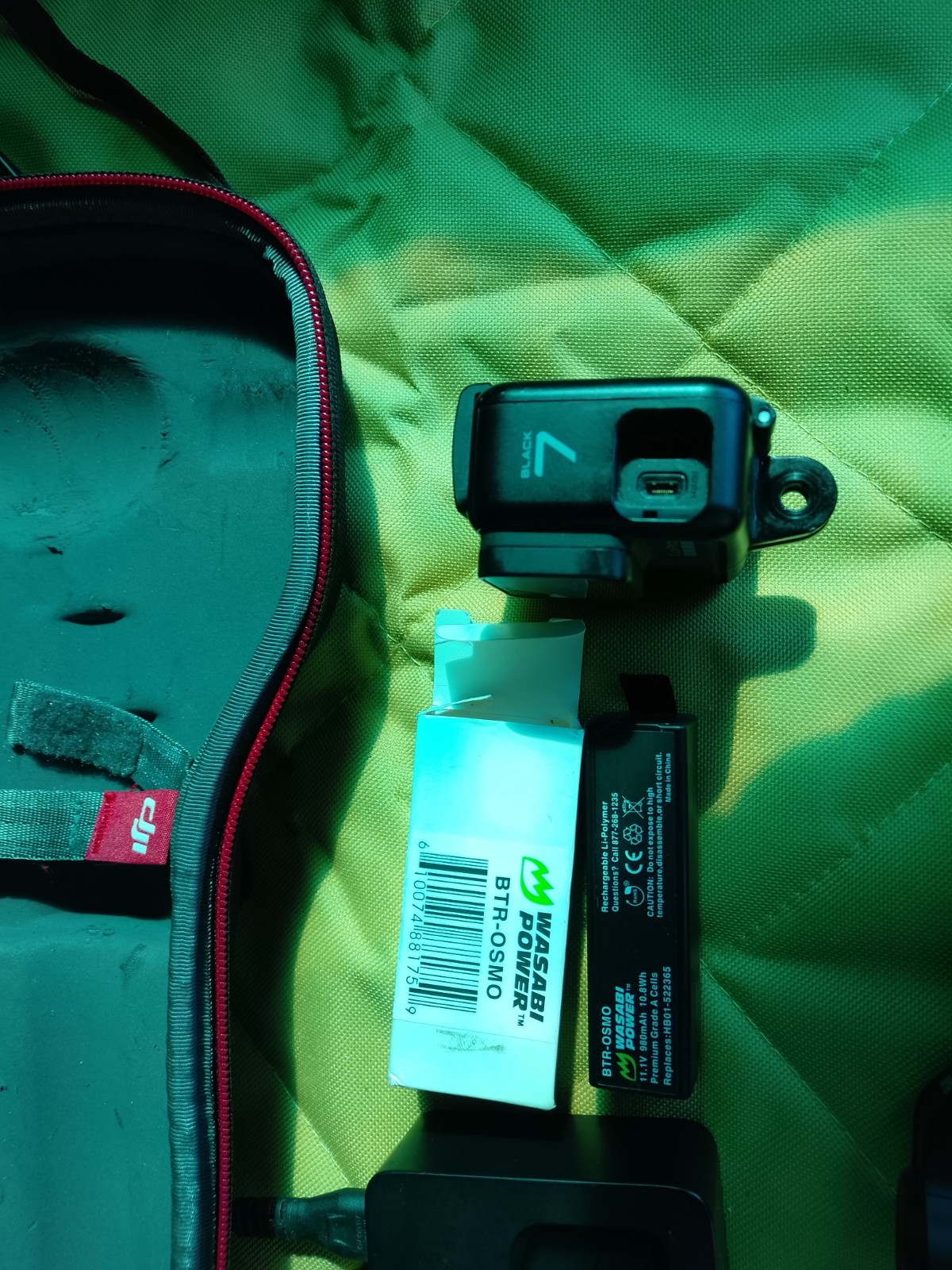 DJI Osmo Handheld Gimbal Stabilizer with Case PLUS SECOND ITEM GoProHERO 7 Black
