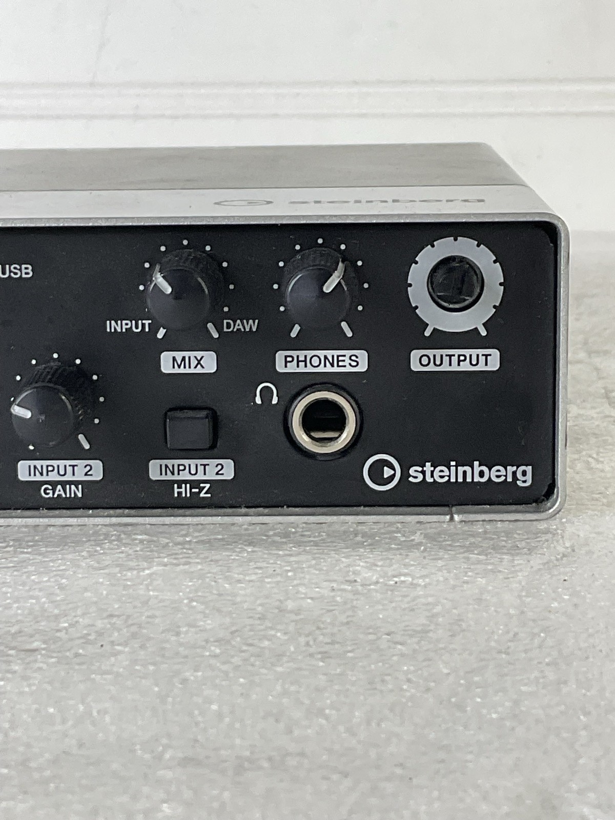 Steinberg UR22 USB Audio Interface 24-bit 192kHz 2x2 MIDI Used