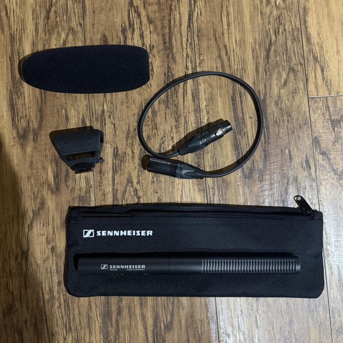 Sennheiser MKE 600 Shotgun Microphone Made in Germany XLR Cable Pouch