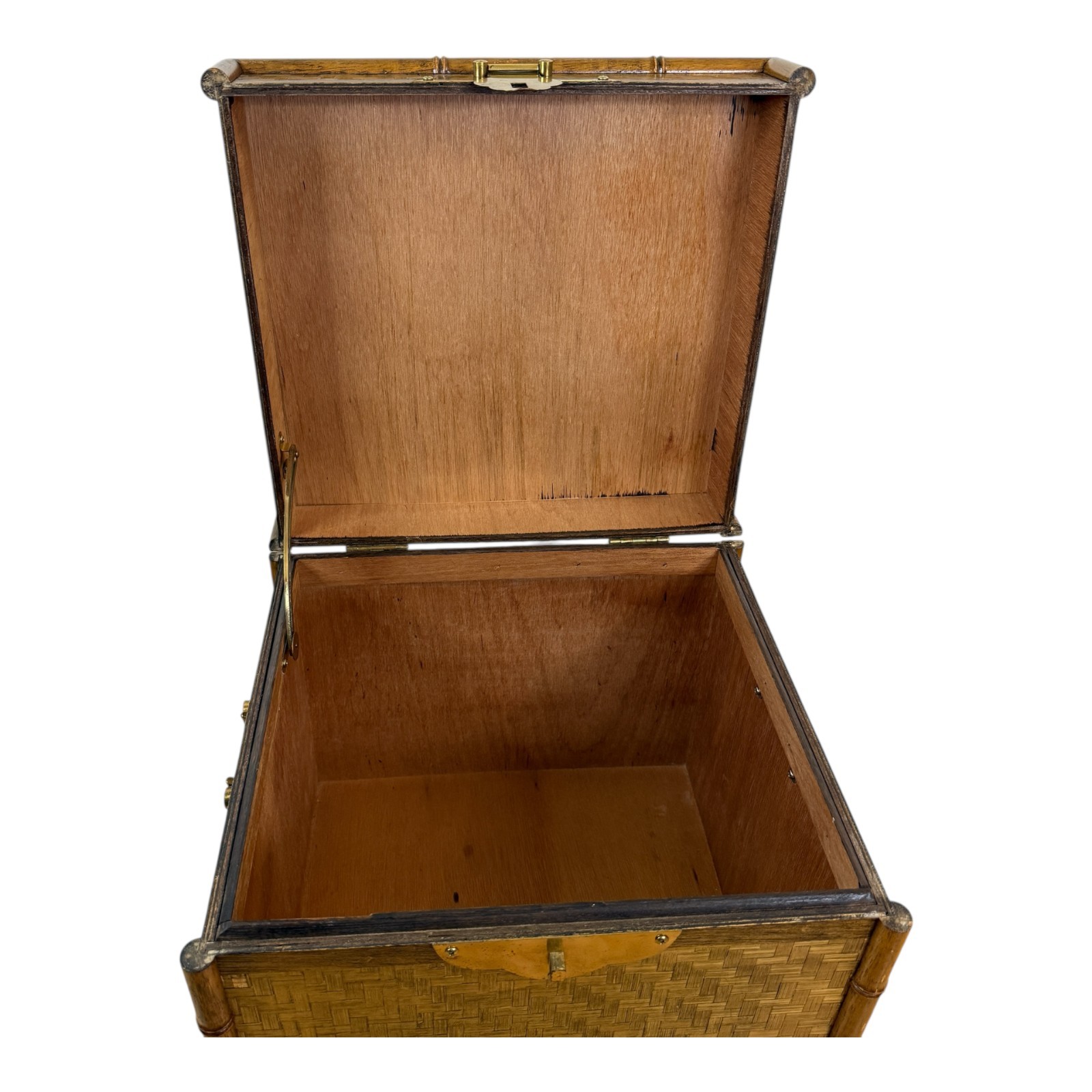 Vintage Bamboo Lidded Chest Trunk Hamper Herringbone Woven Wicker