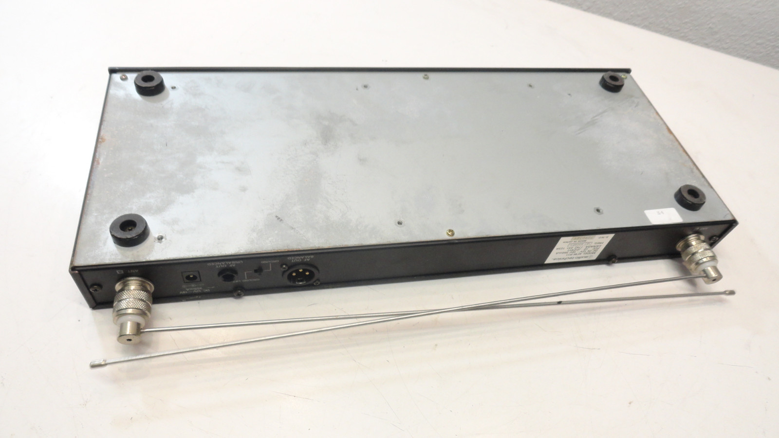 Audio-Technica ATW-R11 DR-R6 VHF Diversity Receiver