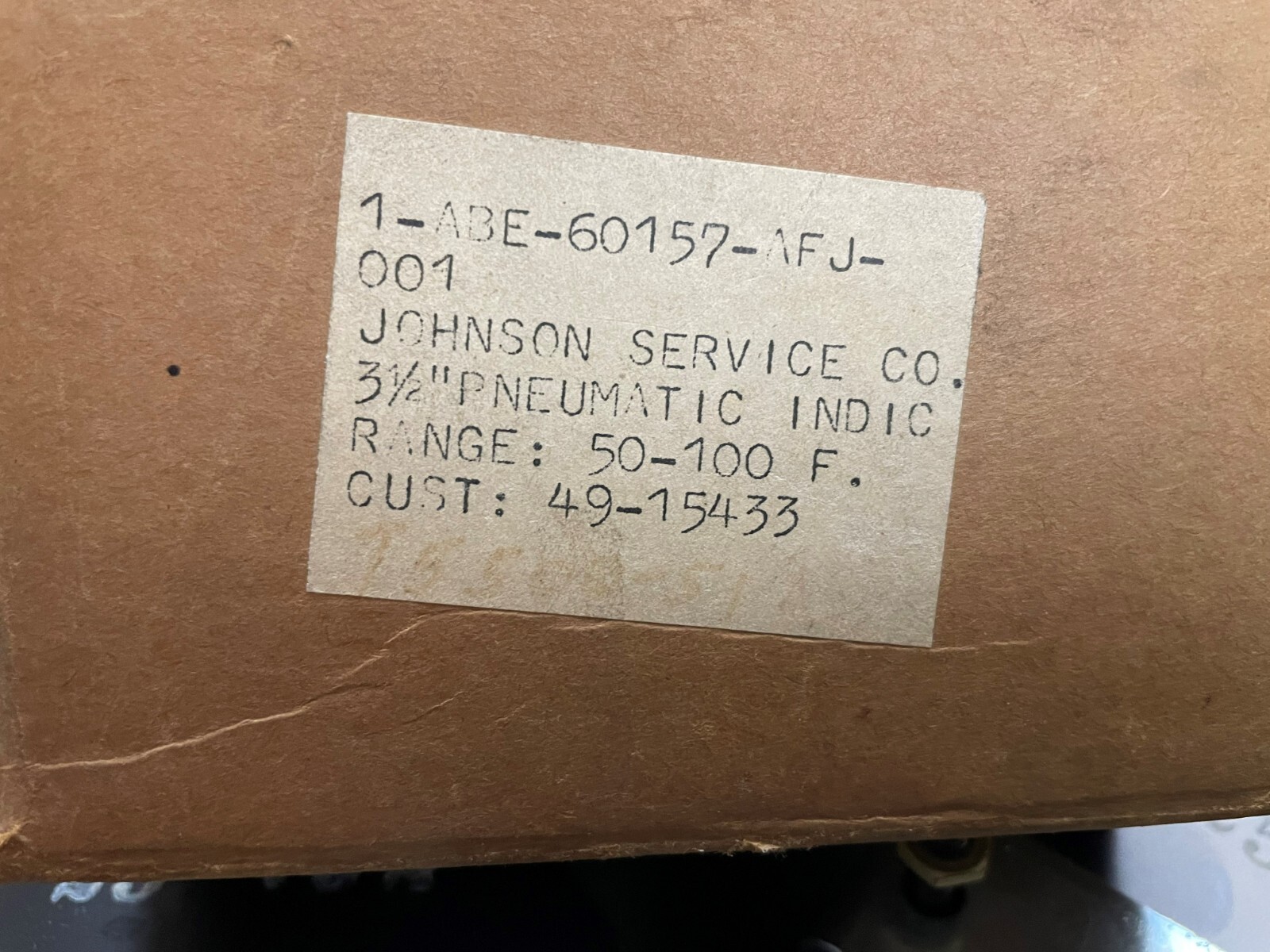 JOHNSON SERVICE CO. 3-1/2" PNEUMATIC THERMOMETER (NOS)