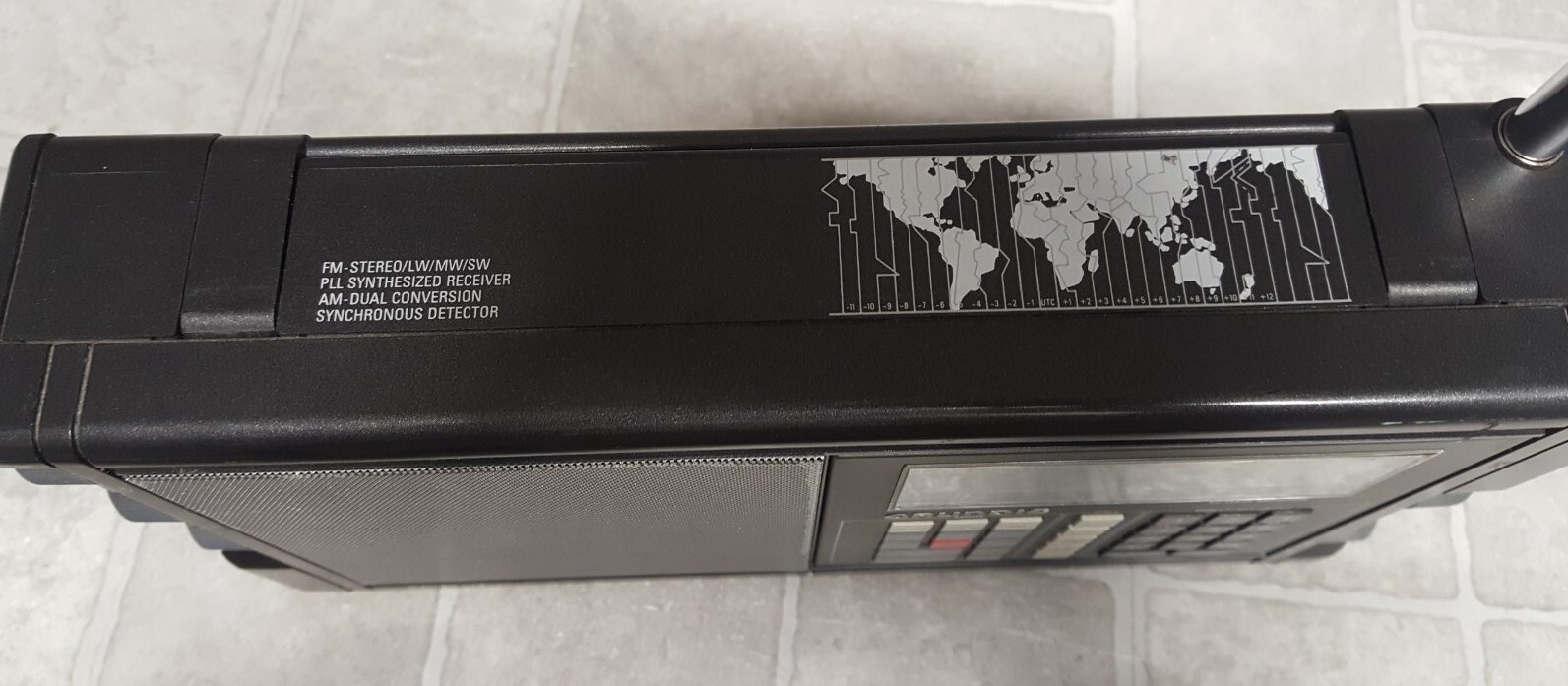 GRUNDIG SATELLIT 700 World Receiver (PLEASE READ)