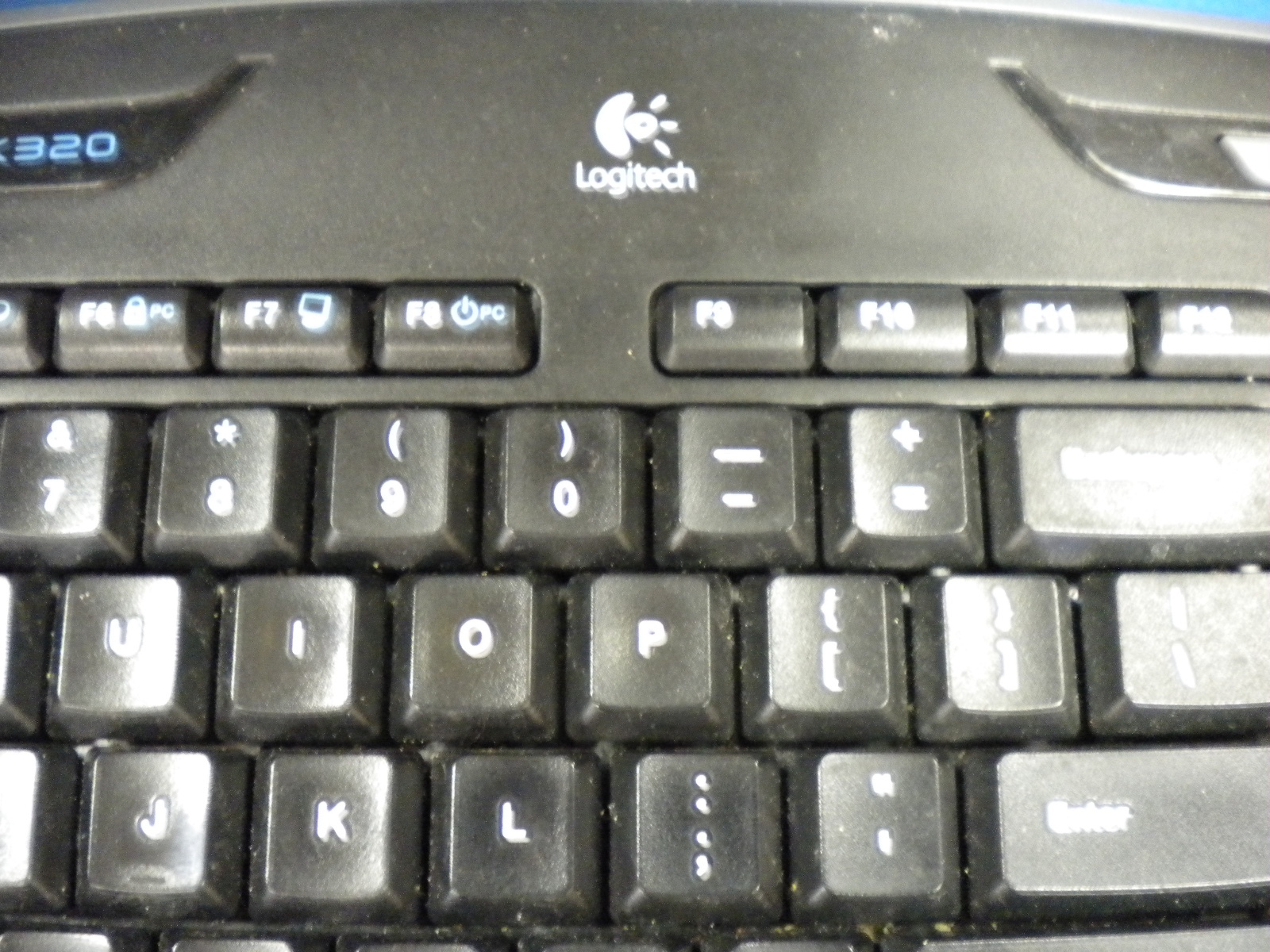 LOGITECH MK320 Wireless Keyboard with No Receiver