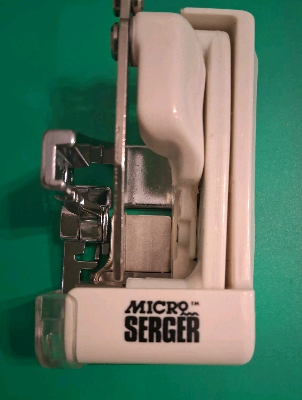 Micro Serger For Sewing Machines, Cutting Attachment + Sew + Overcast