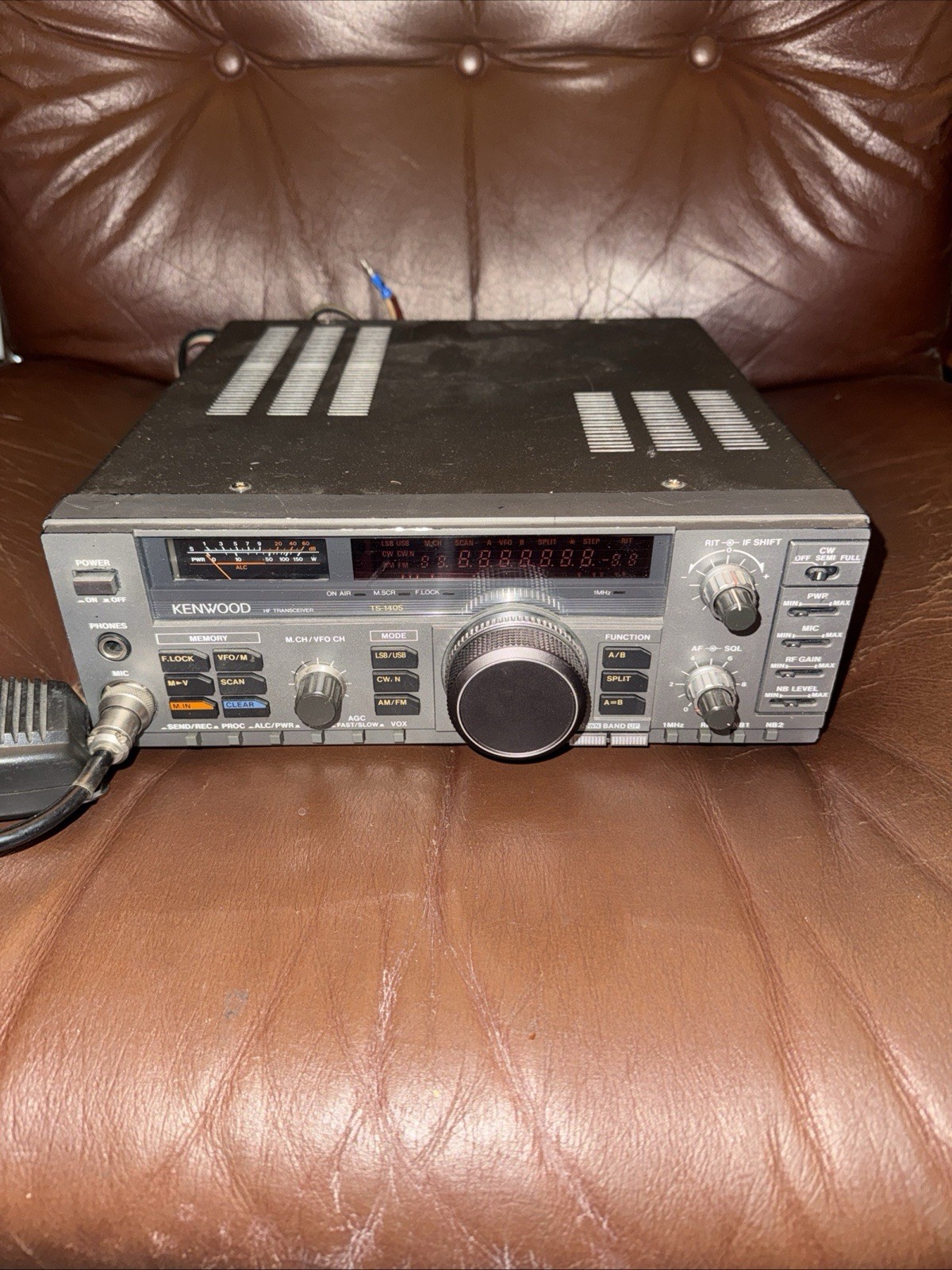 Kenwood TS-140S HF Amateur Radio Transceiver with Mic Untested Sold As Is