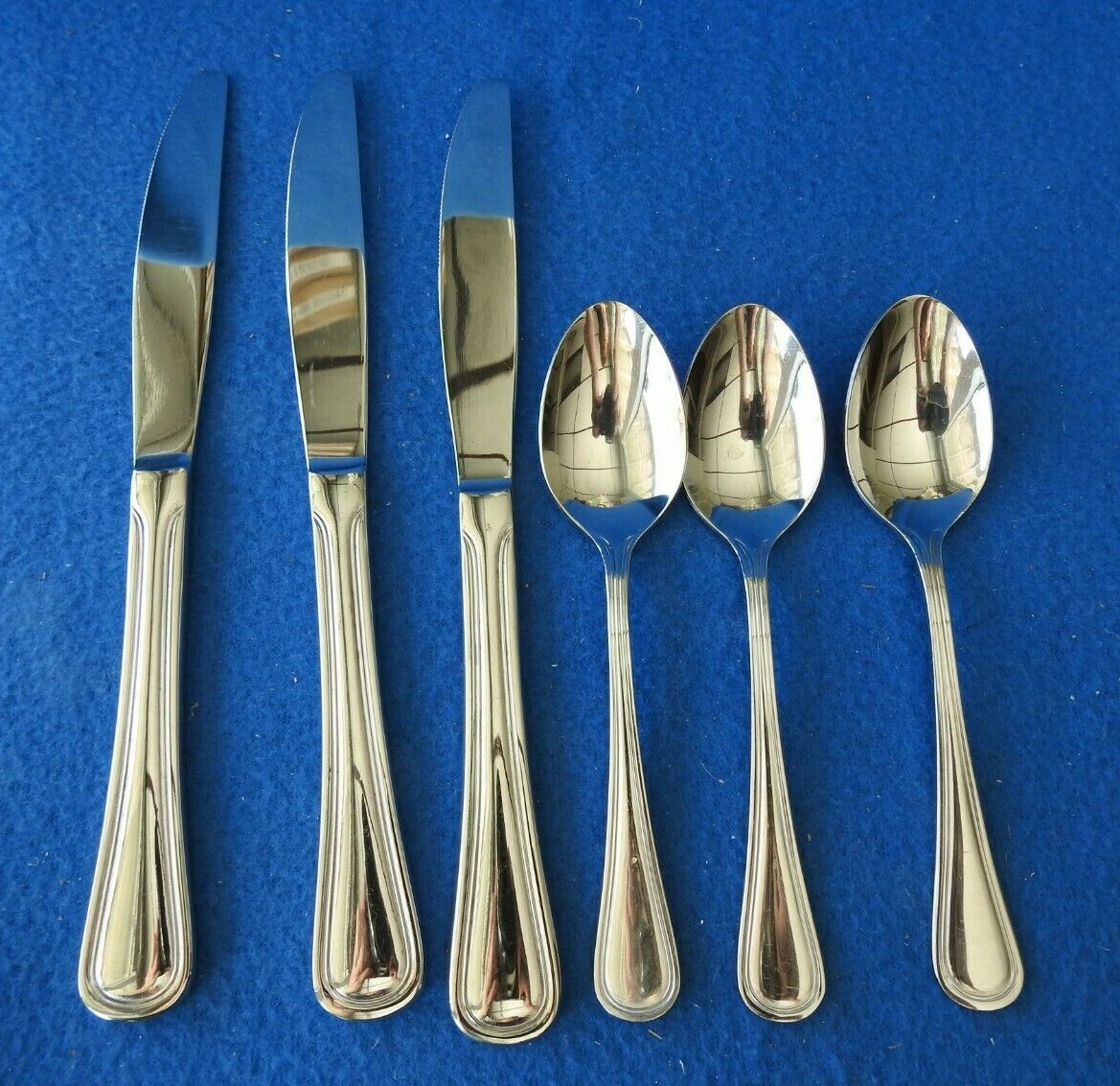 6 Piece Set Oneida TRESS Glossy Stainless   3 Knife Knives & 3 Spoons