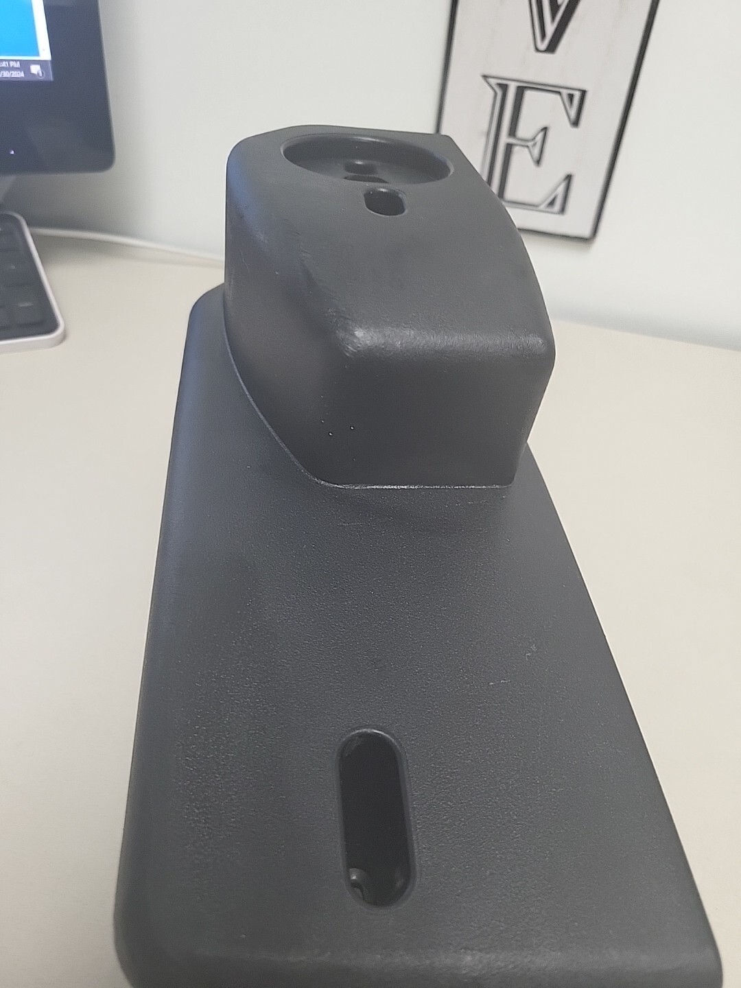 Proform Pro 1000 Treadmill Right Rear Foot (109)