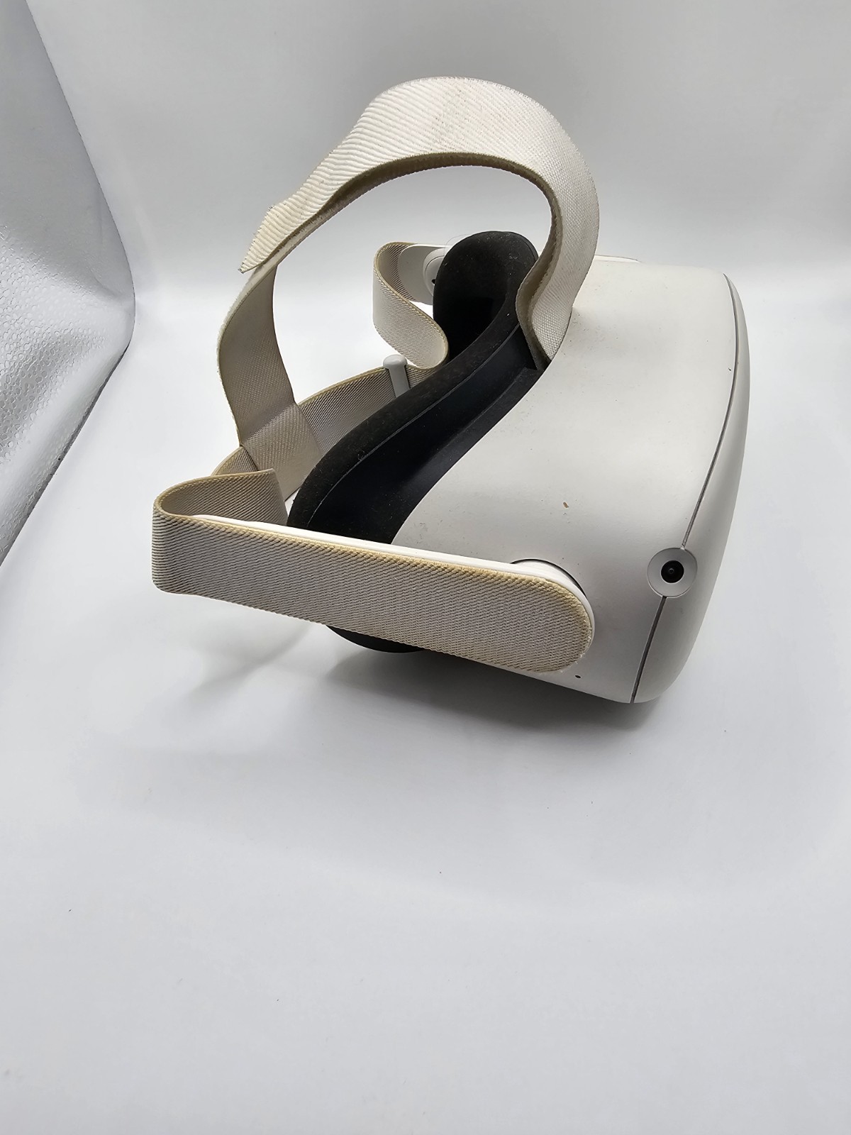 Meta Oculus Quest 2 128GB Standalone VR Headset - White