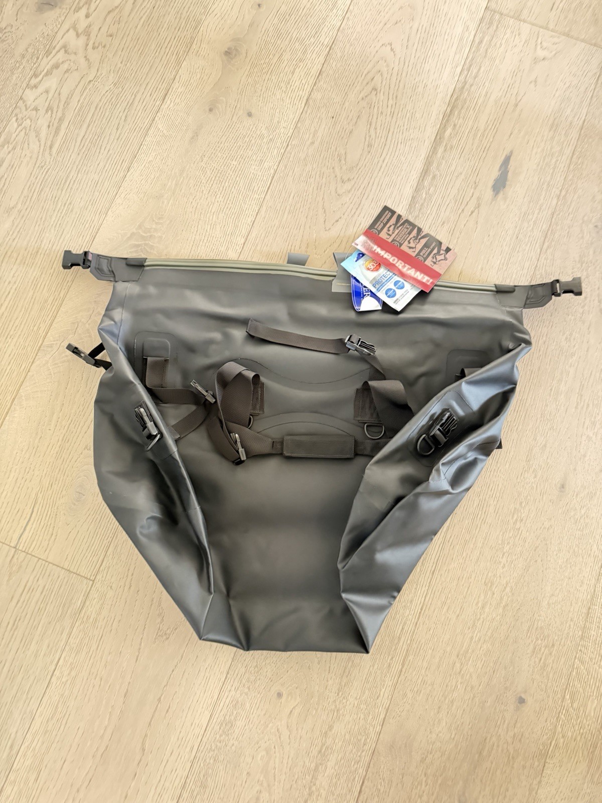 Watershed Dry Bag ZIPDRY Model 12630-ZD Black Boat Bag SEALs