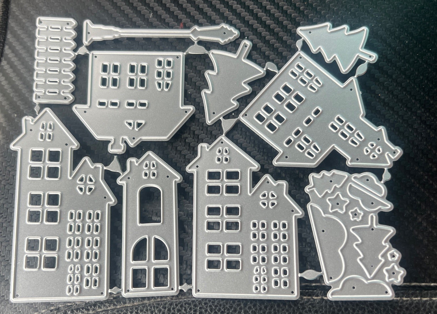Universal Die Cut Tool Thin Metal Emboss Christmas Winter Gingerbread House Town