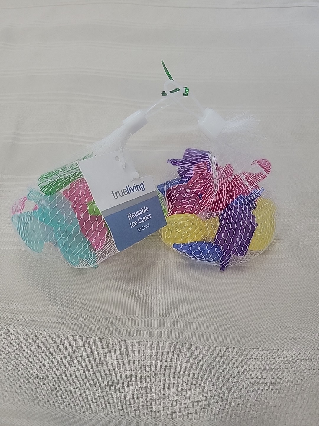 2-10 Pack Reusable Ice Cubes Fruit Shaped plastic multi color
