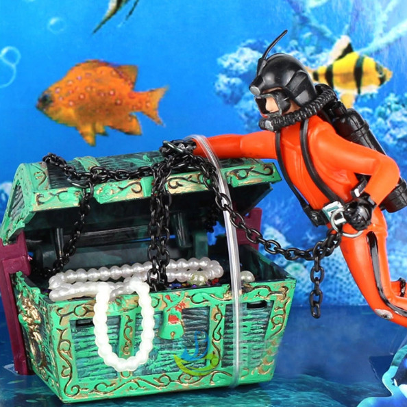 Fish tank decoration treasure seeker aquarium Landscaping diver treasure chest