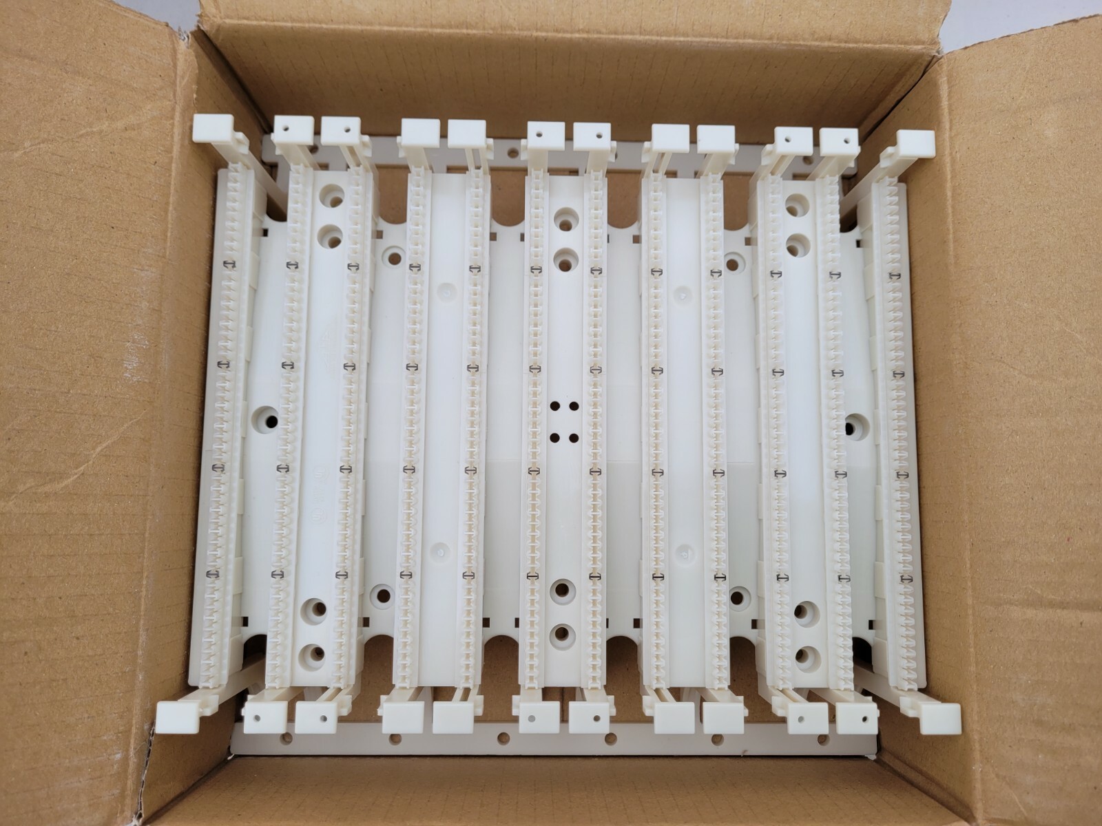NEW Allen Tel GB110BK-300 Cat 5e 110 Wiring Block, 300 Pair Circuit