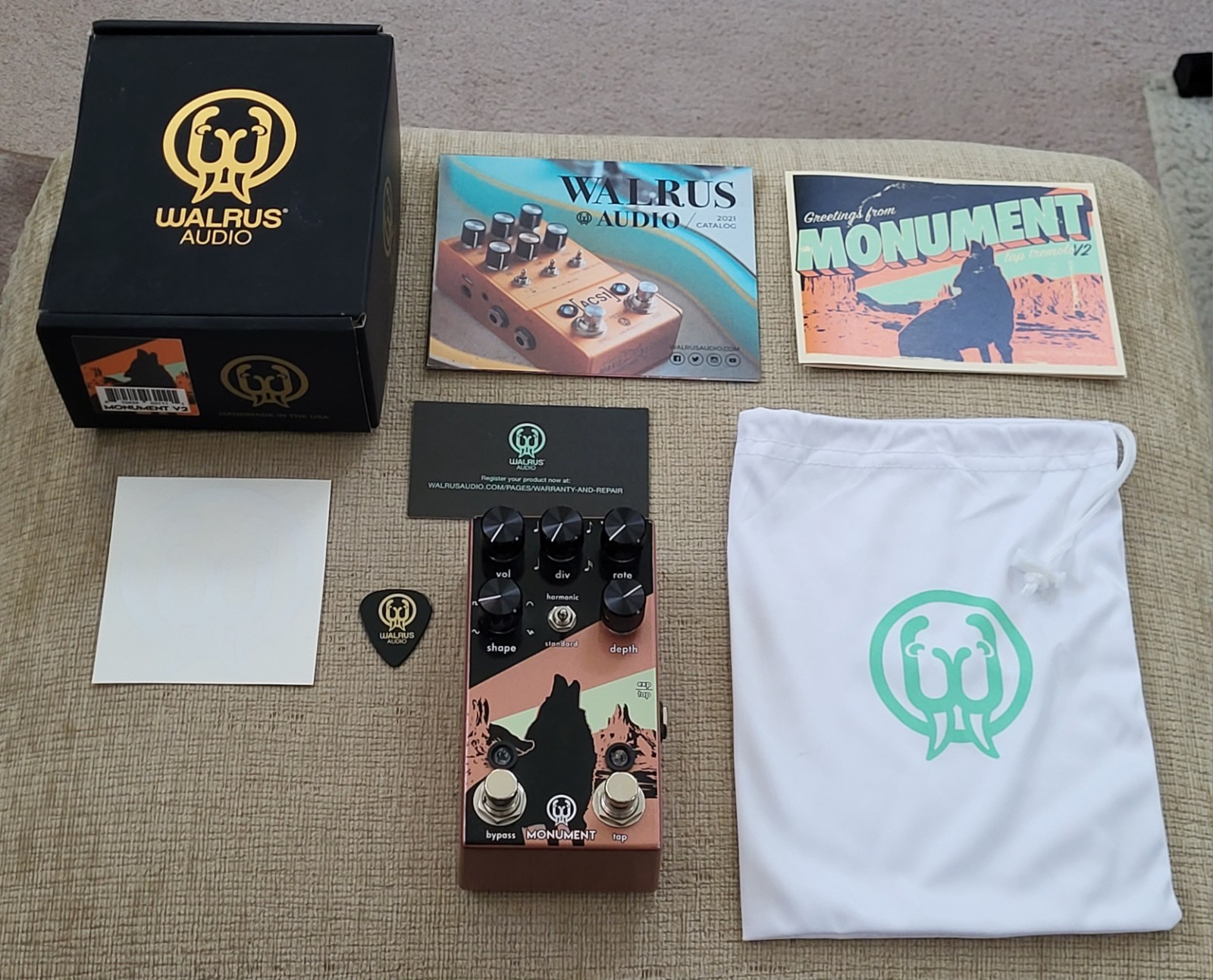 Walrus Audio Monument V2 Harmonic Tap Tremolo Pedal w/ Box Complete Excellent