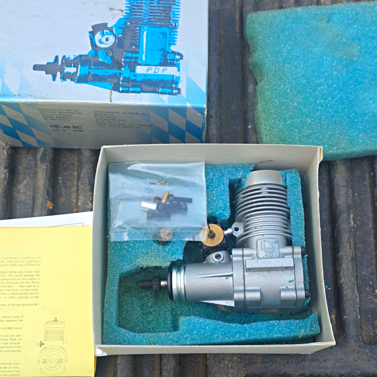 HB-ENGINES HB. 40 RC .40 2-Stroke Nitro/Glow Aircraft Engine Cat. No. 4000
