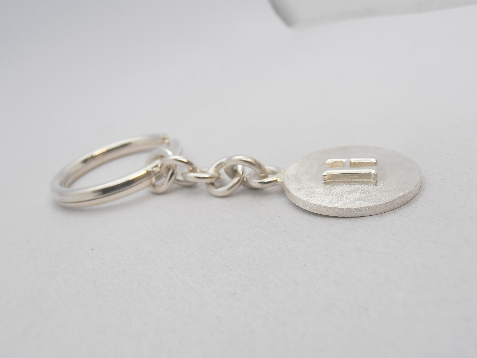 Letter Keychain - H - 925 Silver - Initial - Alphabet - Breeze -