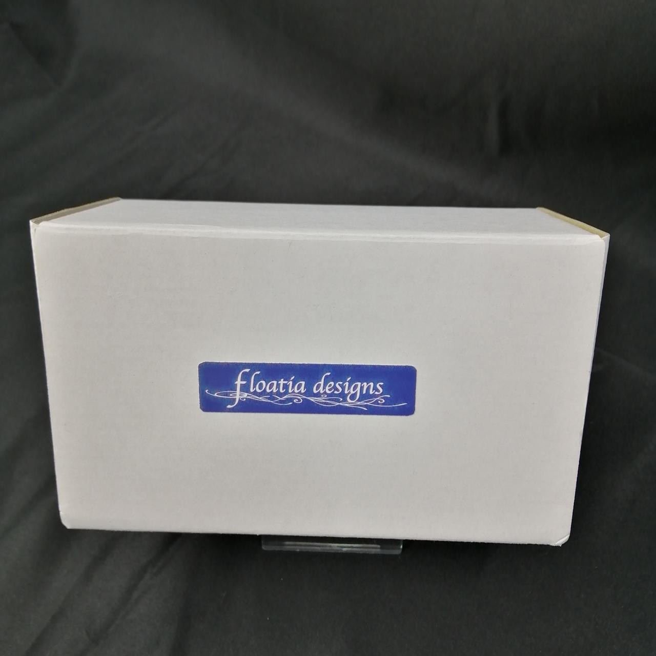 FLOATIA DESIGN / EMERALD COMPRESSOR(no2511241)