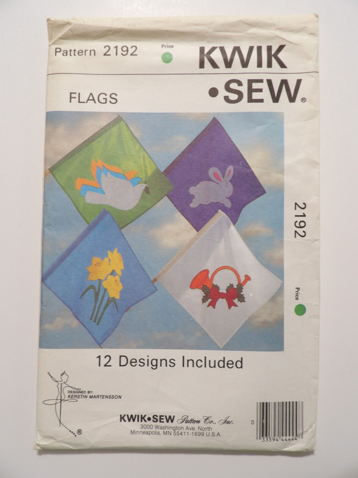 Kwik Sew 2192 Flags 12 Designs Finished Size 25"x25" Uncut Sewing Pattern