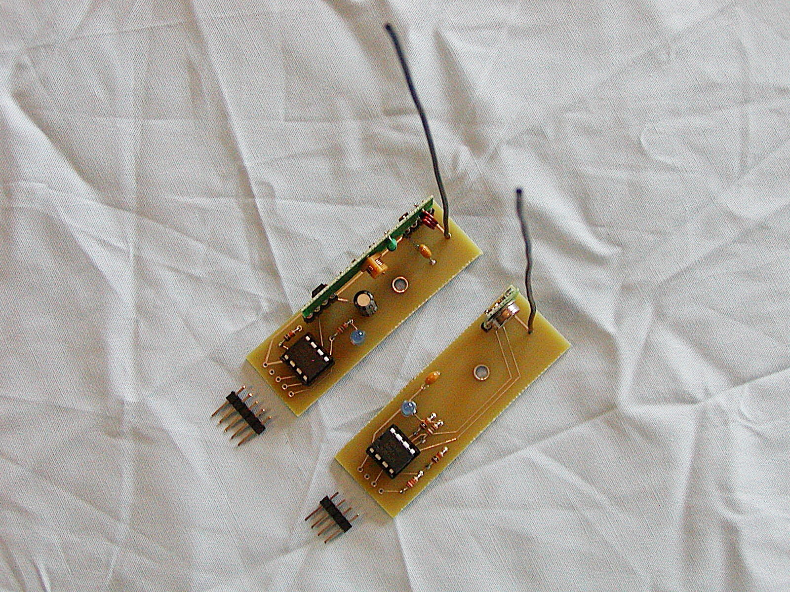 Wireless RF Data Link System 315 MHz -- for PICAXE, PIC, Arduino, Basic Stamp