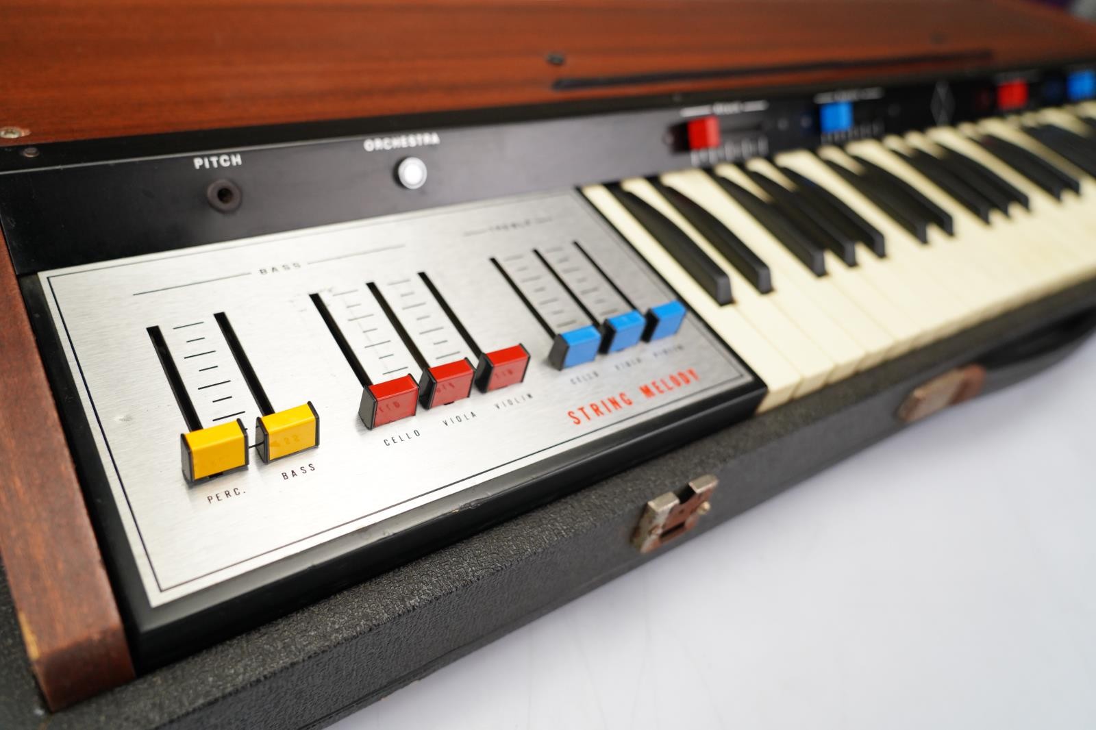 Logan String Melody Synthesizer #57571