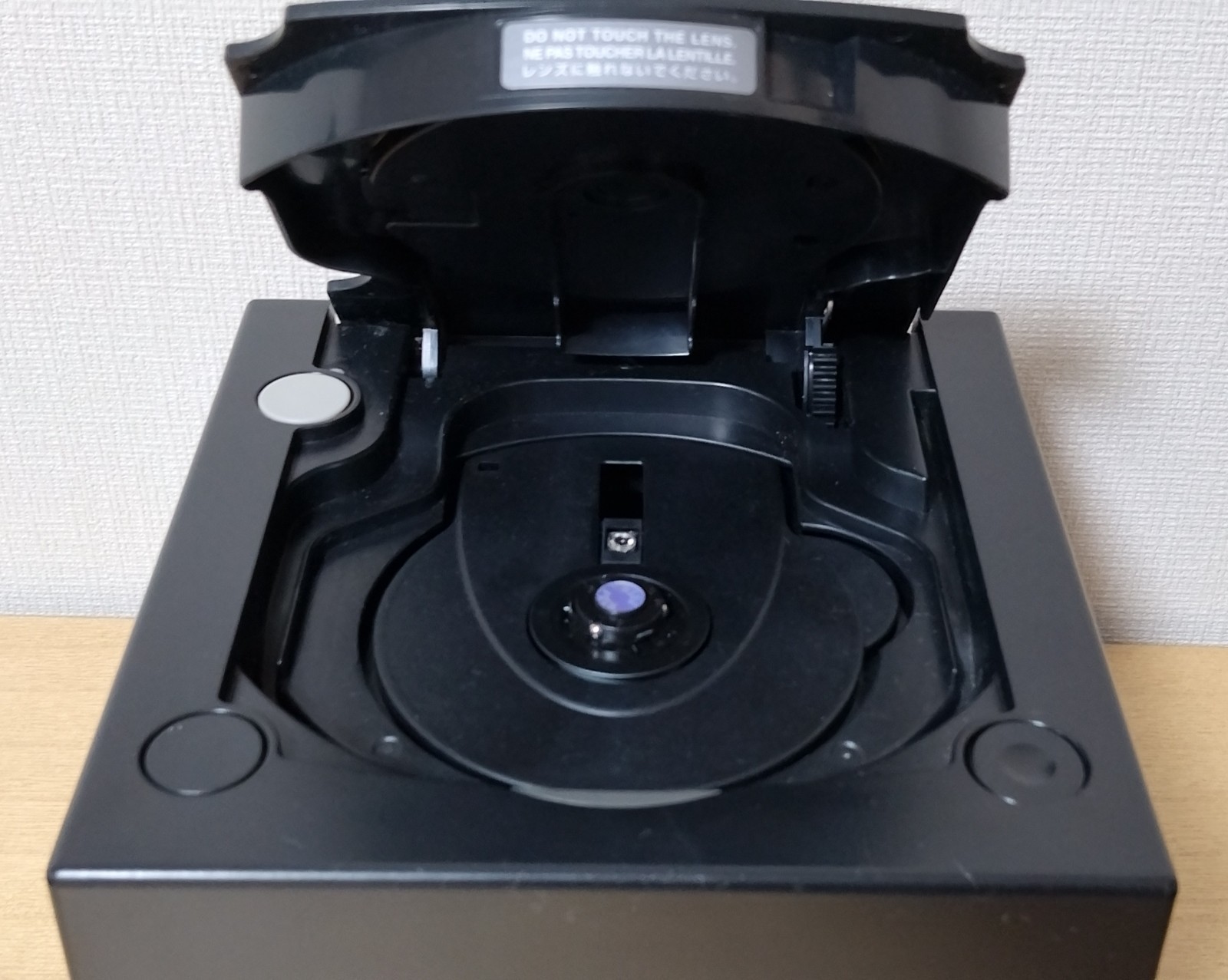 Nintendo GameCube DOL-001 console controller Used NTSC-U/C