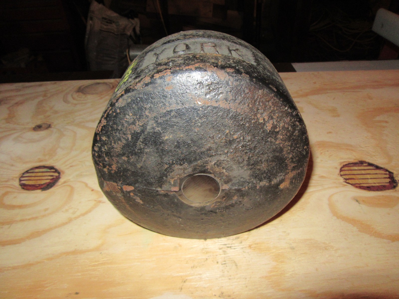 YORK Roundhead Half 95 Pound Blob Grip YORK Side 2nd Generation