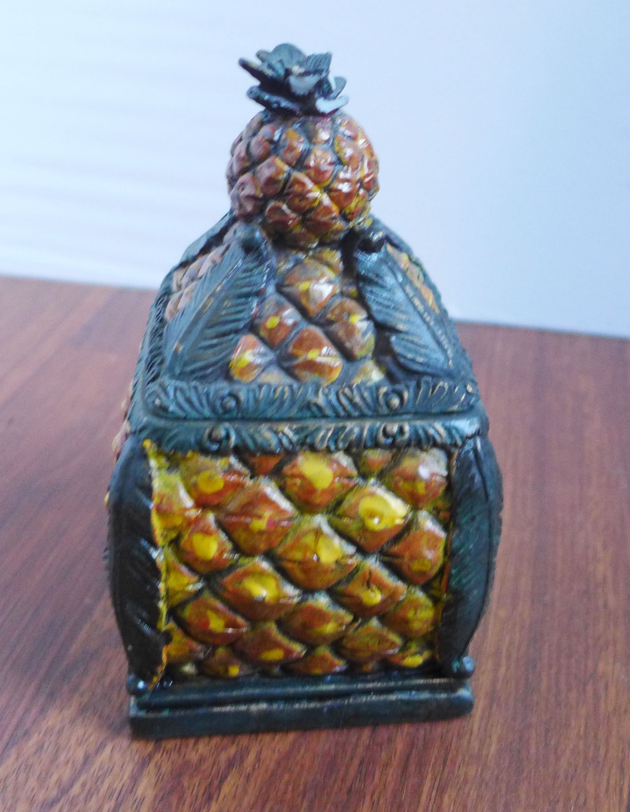Resin Box Pineapple Design