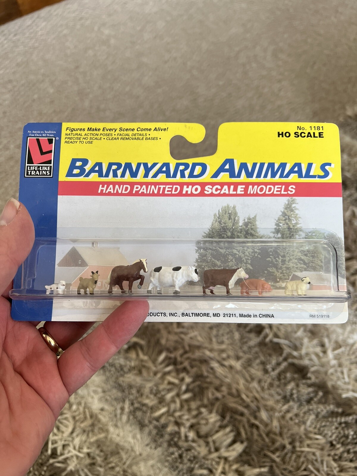 HO Life-Like item 1181 set of seven Hand painted Barnyard Animals New on card