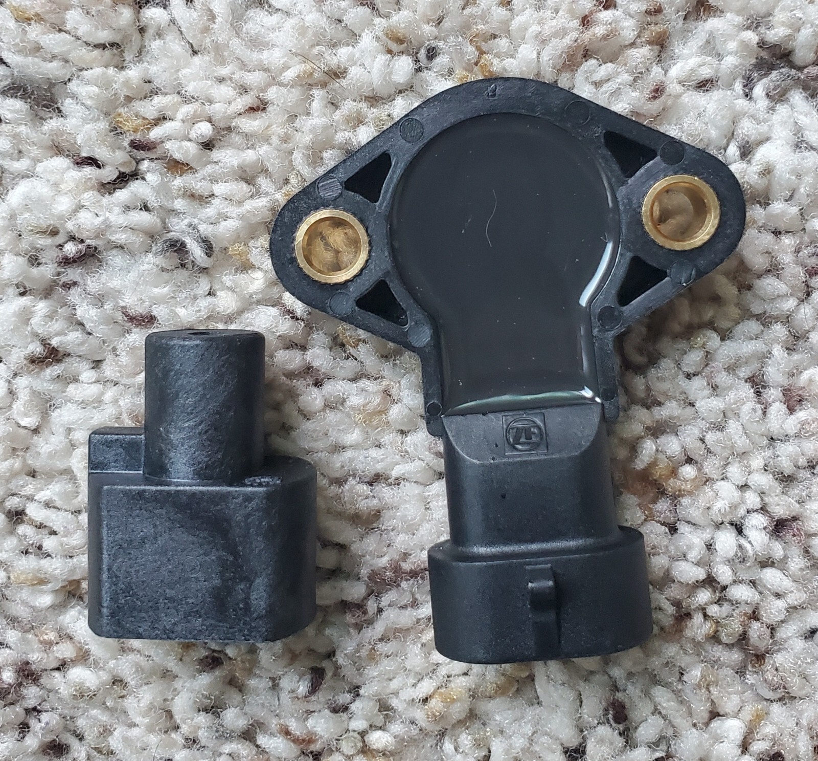 1 pc ZF ELECTRONICS AN820002 SENSOR ANGLE 360DEG CONNECTOR